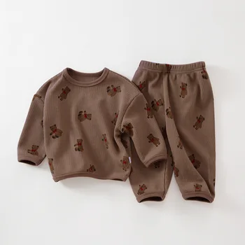Неутрален пролетта гофрети костюм за новородено, есенен комплект на детски дрехи с шарени мультяшного мечка, пижами за деца, детски дрехи 2 елемента/